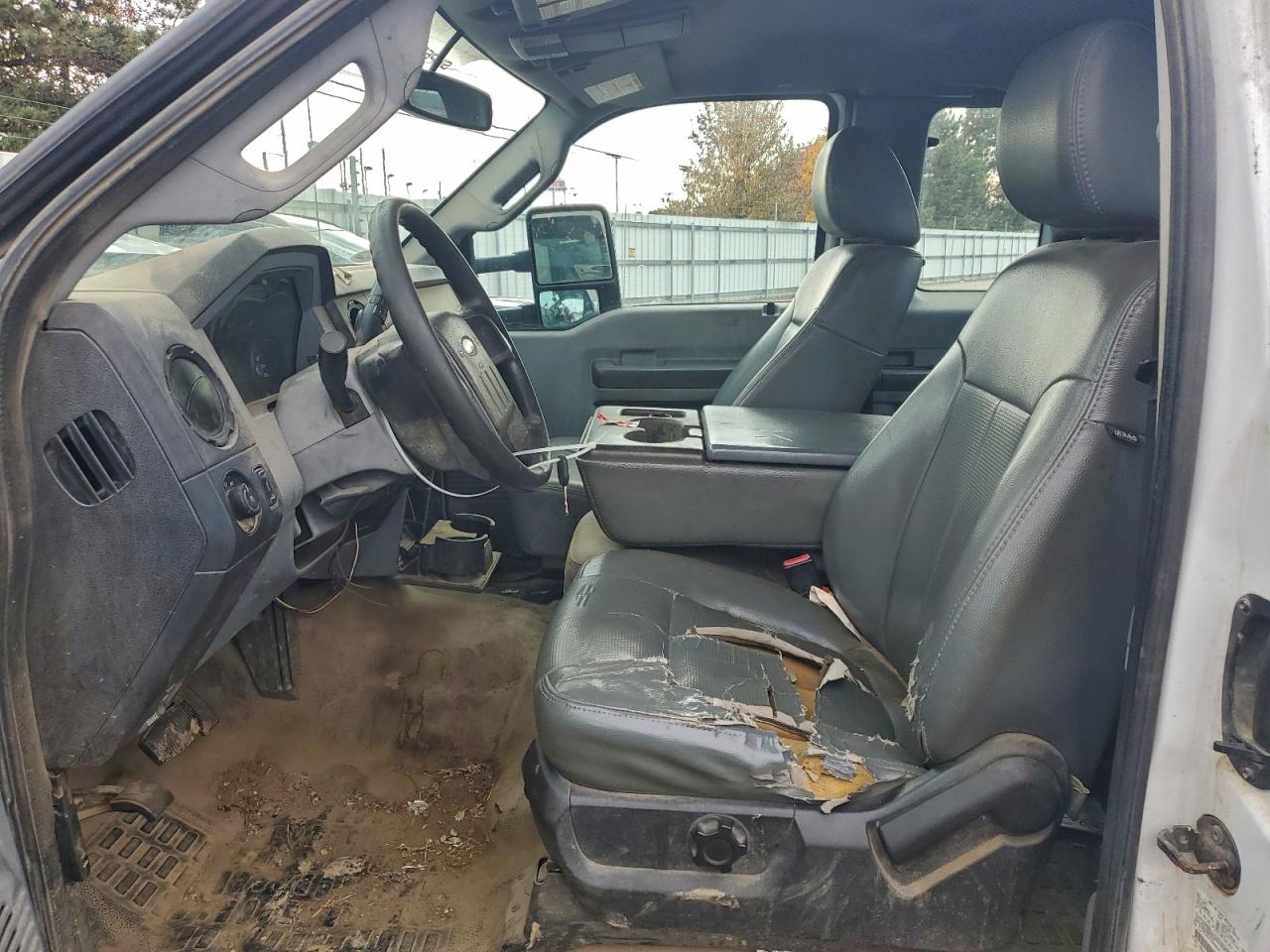 FORD F-250 SUPER DUTY