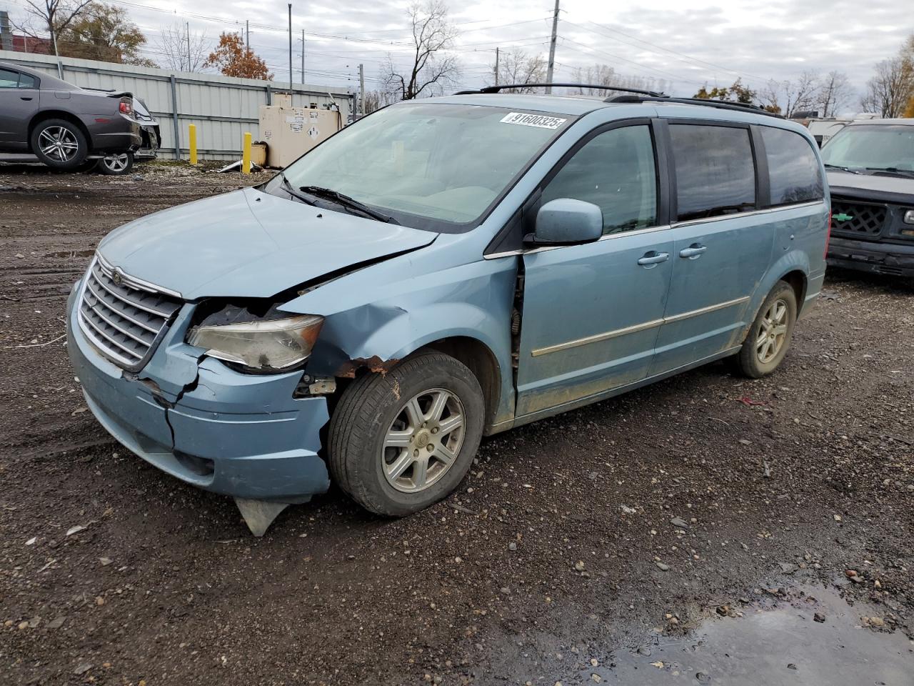 CHRYSLER TOWN & COUNTRY TOURING