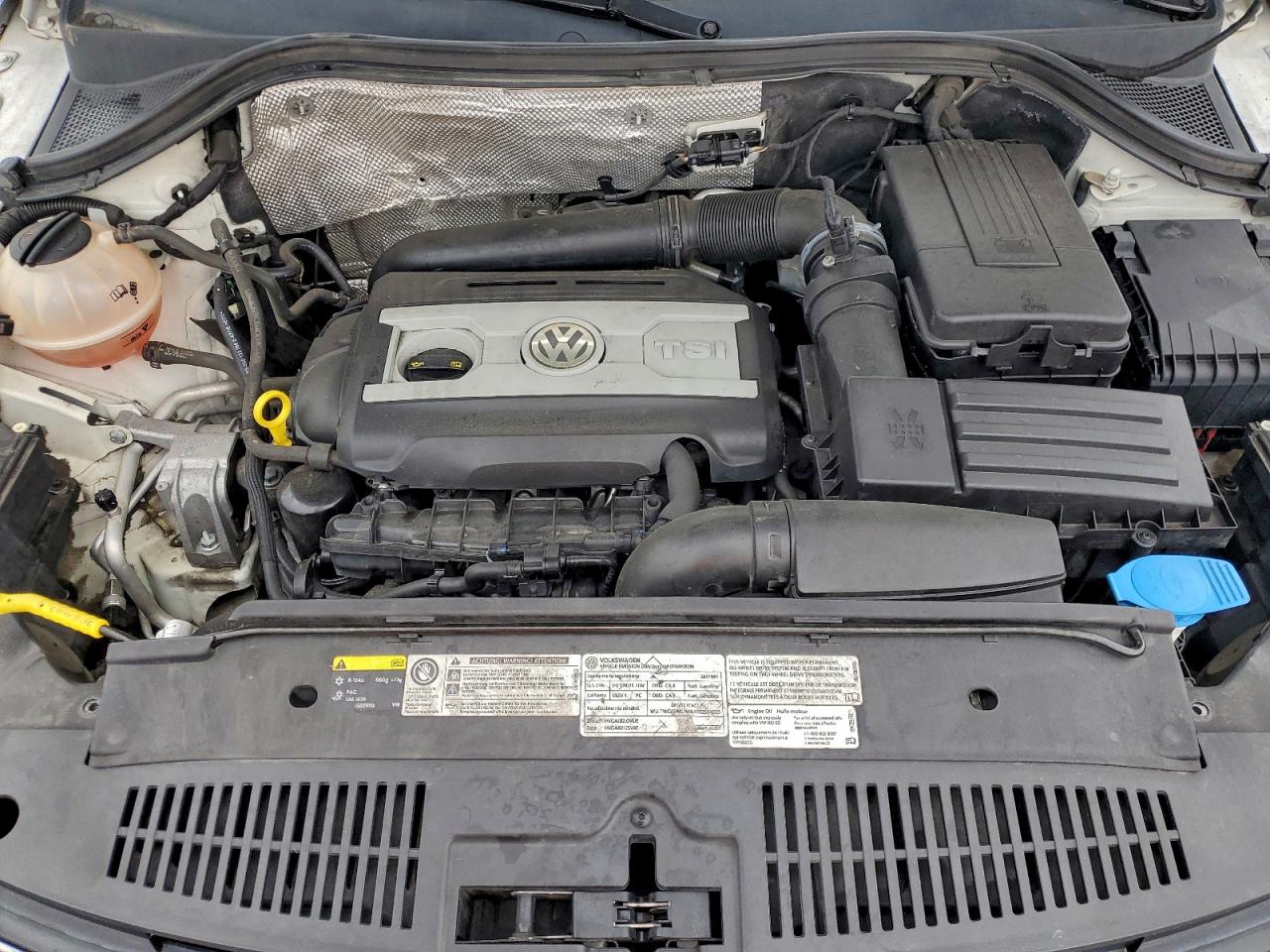 VOLKSWAGEN TIGUAN SPORT