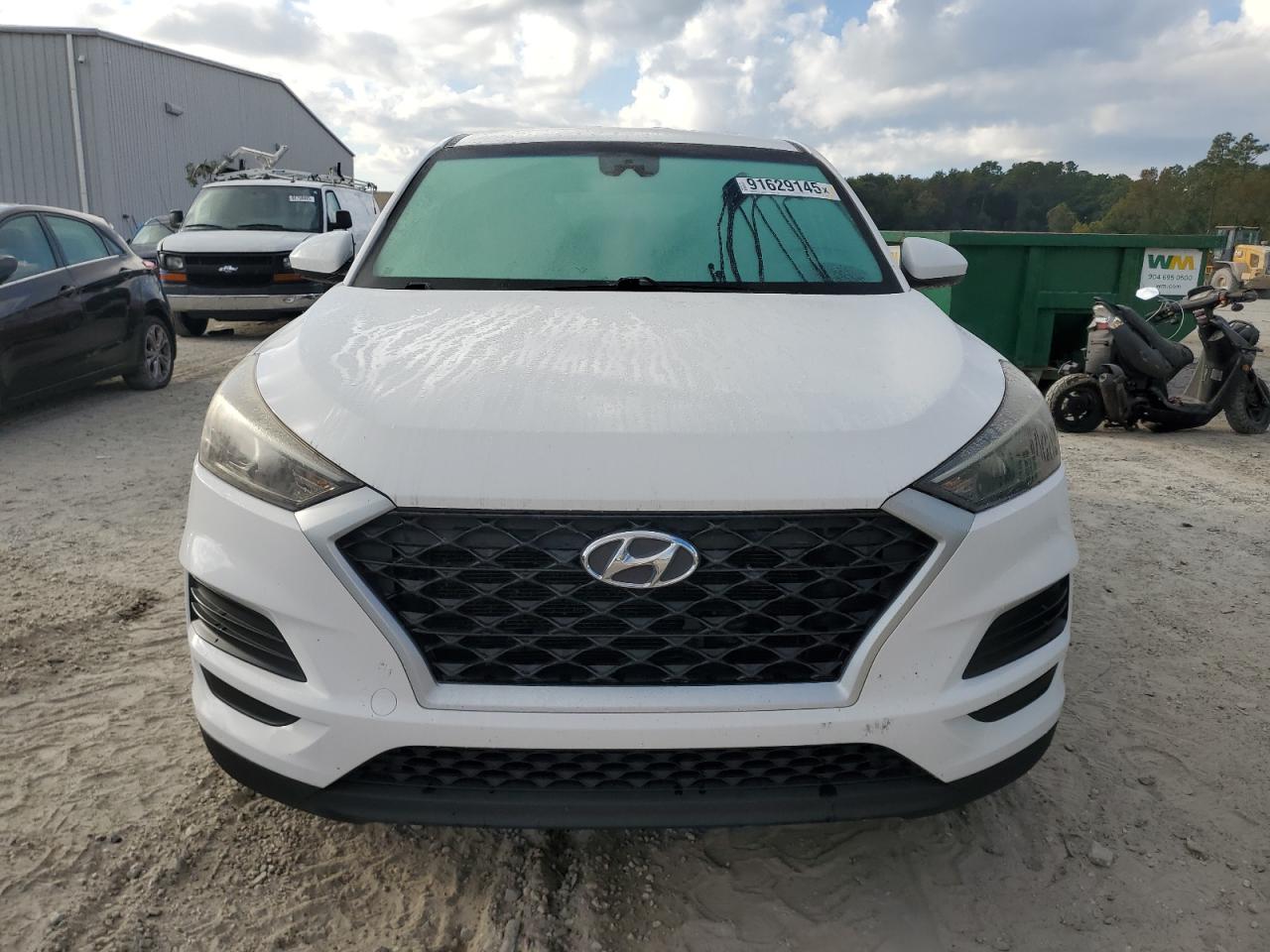 HYUNDAI TUCSON SE