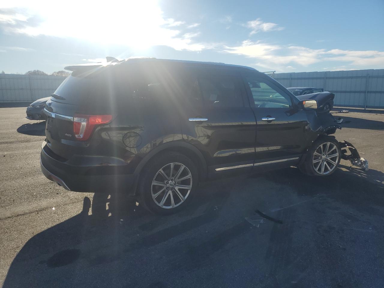 FORD EXPLORER LIMITED