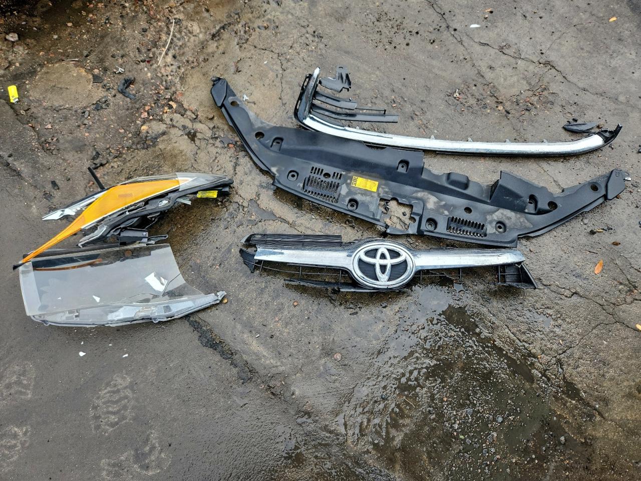 TOYOTA HIGHLANDER XLE