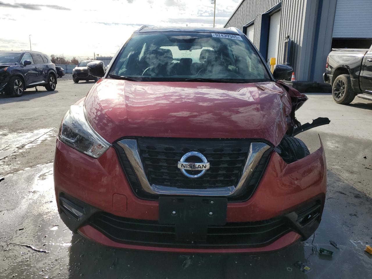 NISSAN KICKS SR