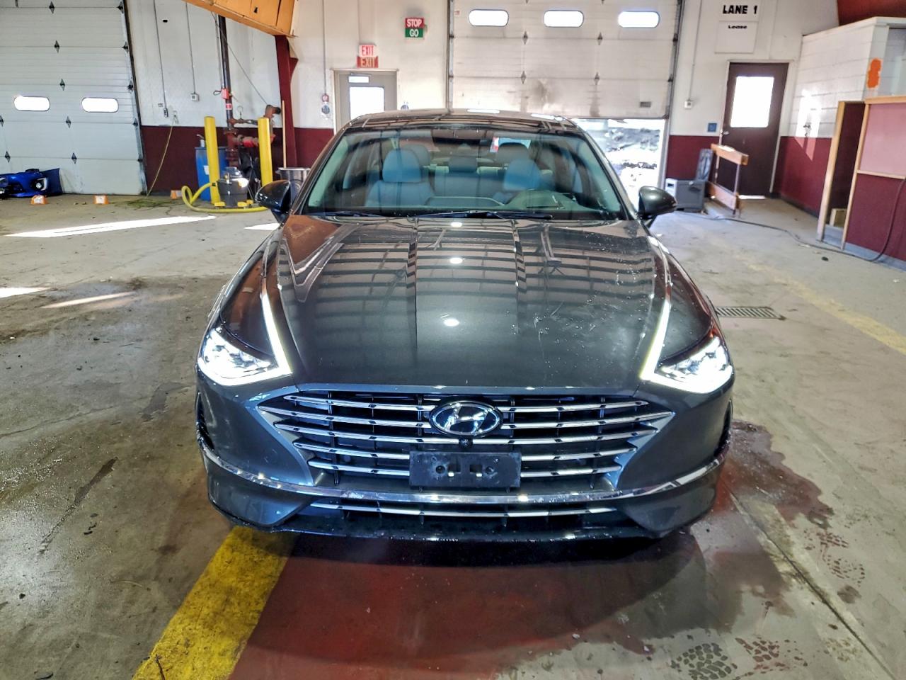 HYUNDAI SONATA HYBRID