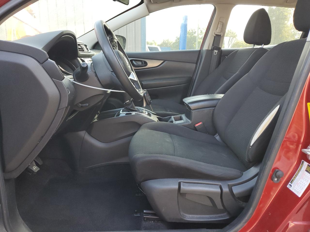 NISSAN ROGUE SPORT S