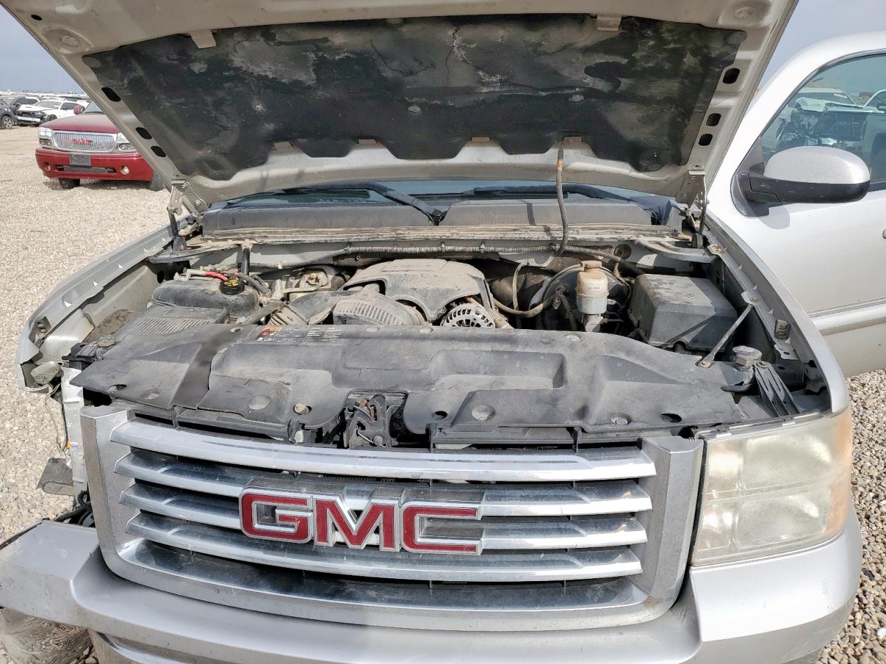 GMC SIERRA K1500 SLT