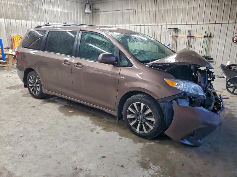 2018 TOYOTA SIENNA LE #3308450341