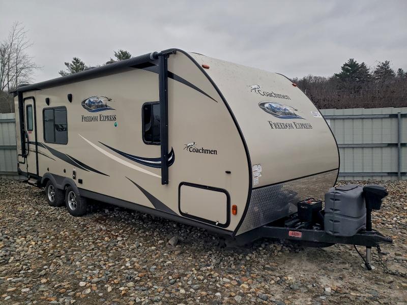 2016 WILDWOOD FREEDOM #3301682635