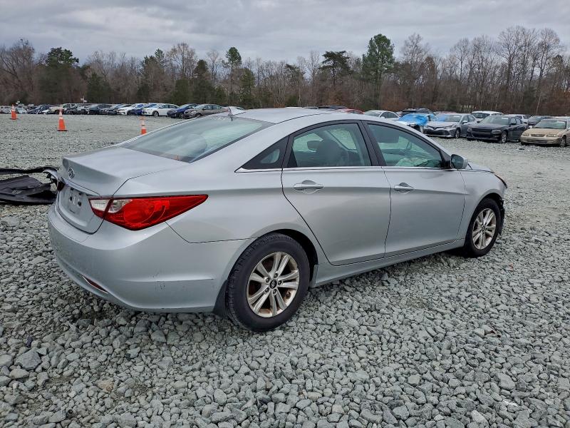 2013 HYUNDAI SONATA GLS #3302730052
