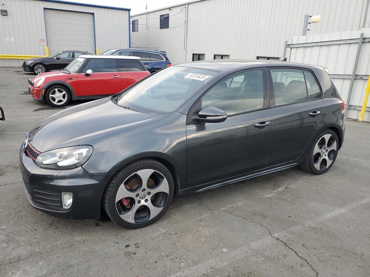 VOLKSWAGEN GOLF GTI