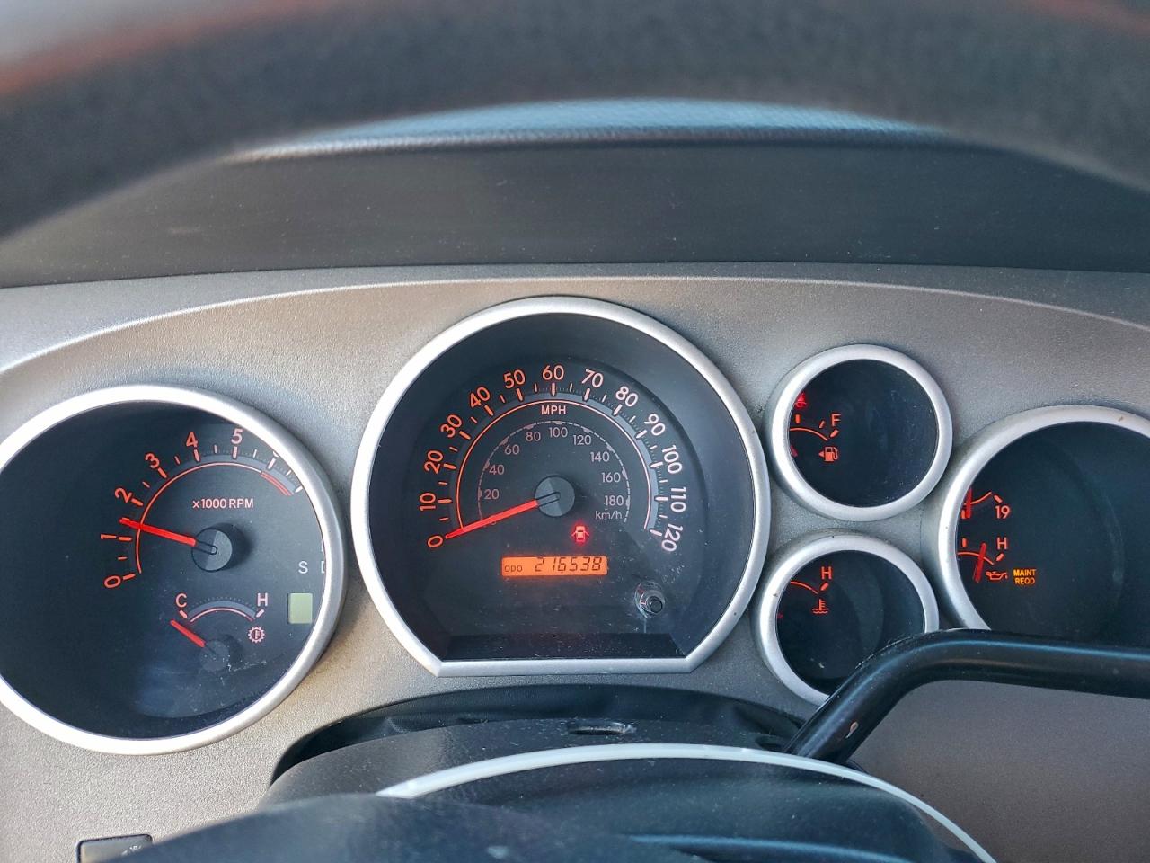 TOYOTA TUNDRA DOUBLE CAB SR5