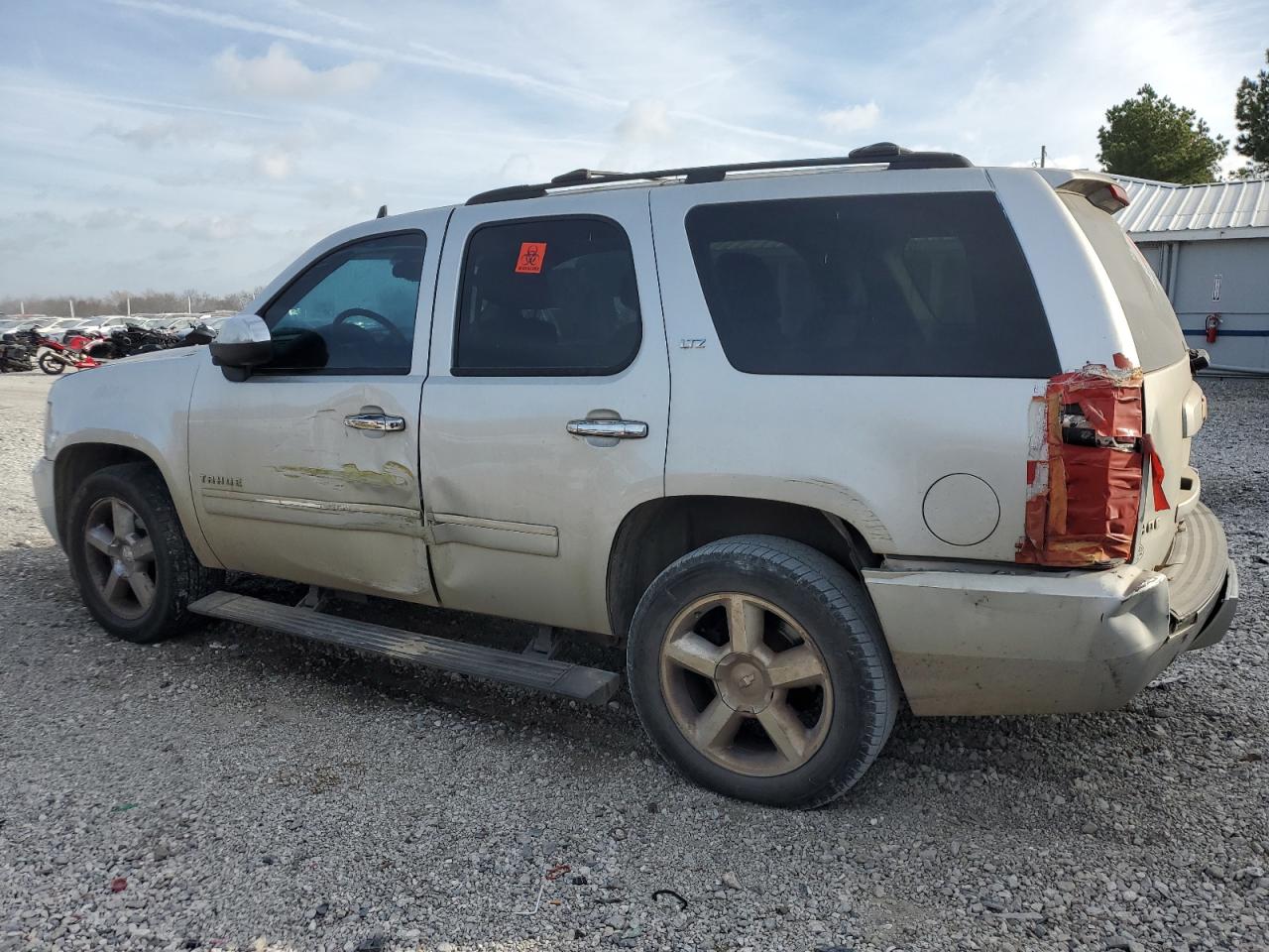 CHEVROLET TAHOE K1500 LTZ