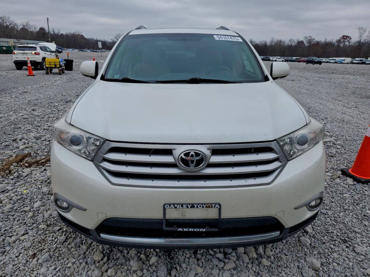 TOYOTA HIGHLANDER LIMITED