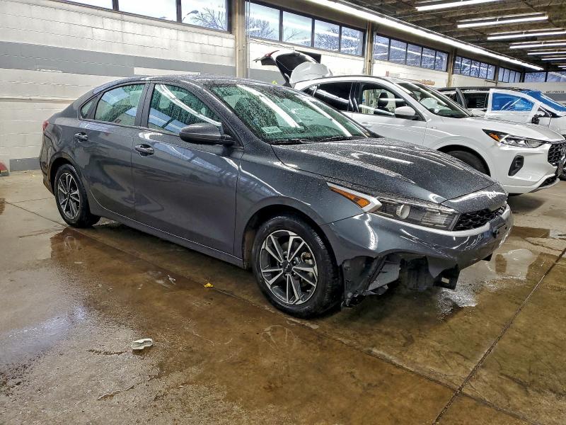 2023 KIA FORTE LX #3303972728