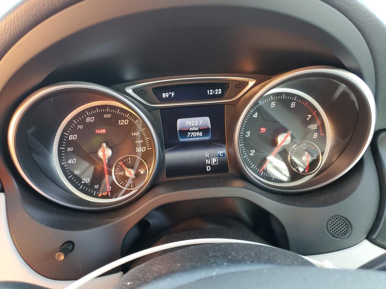 MERCEDES-BENZ GLA-CLASS 250