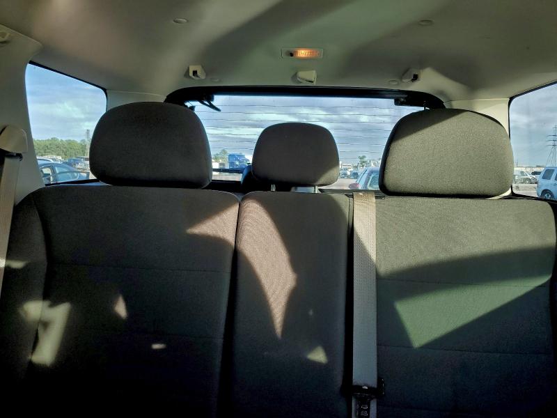 2010 FORD ESCAPE XLS #3304818536