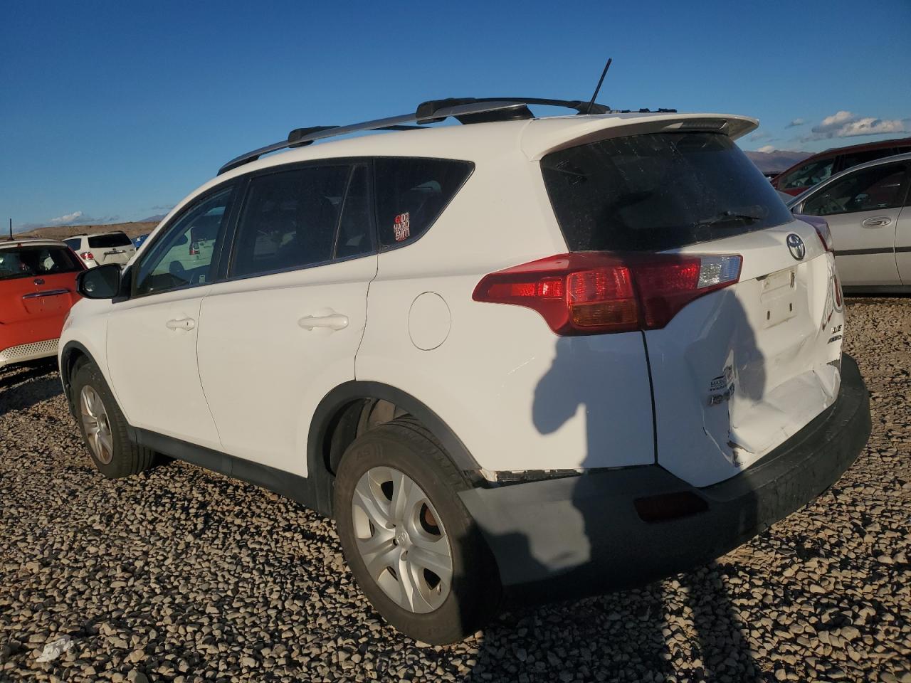 TOYOTA RAV4 LE
