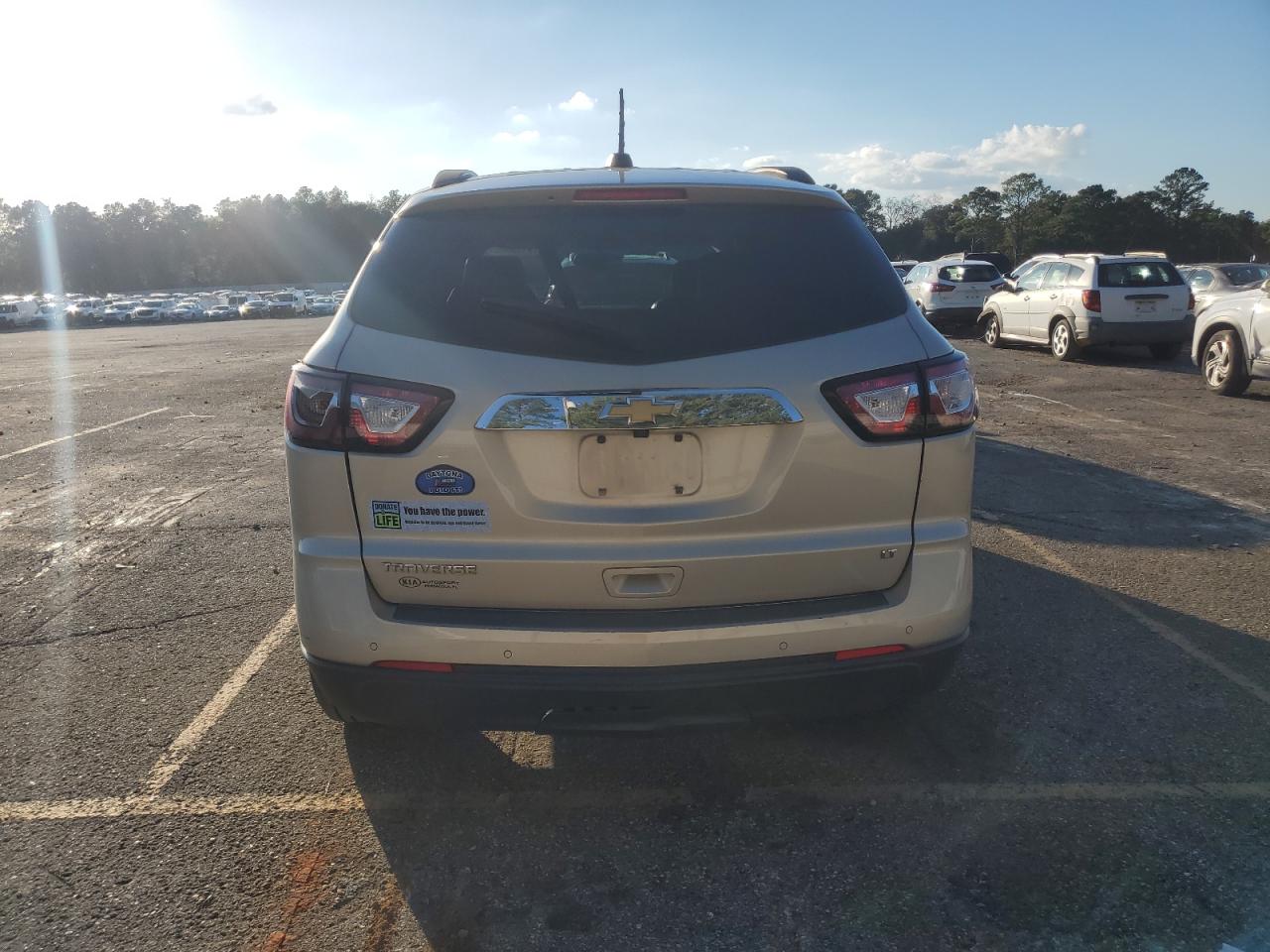 CHEVROLET TRAVERSE LT