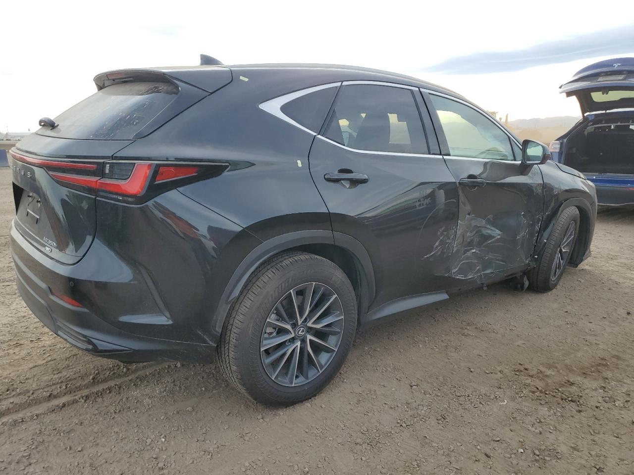 LEXUS NX 350H BASE