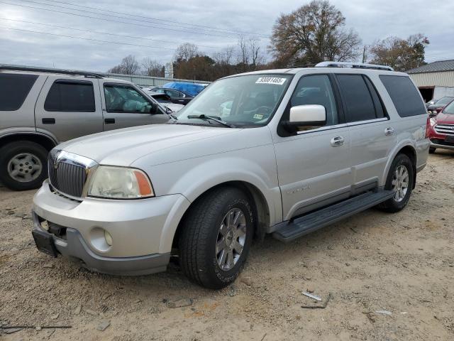 Global Auto Auctions: 2003 LINCOLN NAVIGATOR