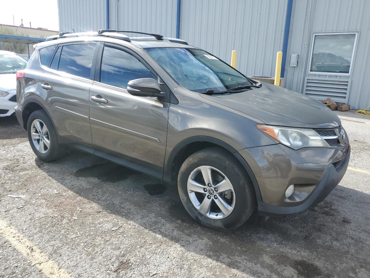 TOYOTA RAV4 XLE