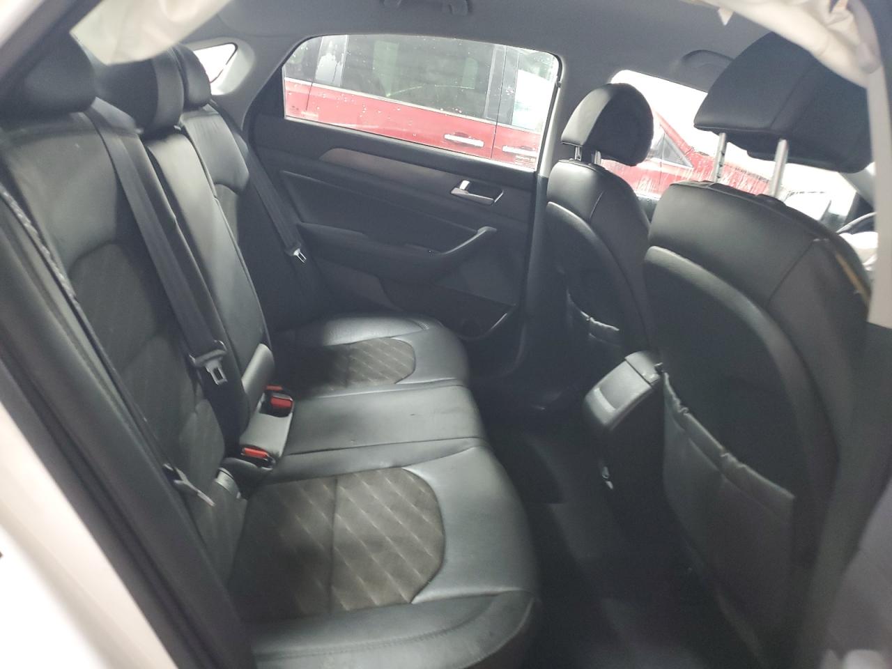 HYUNDAI SONATA SPORT