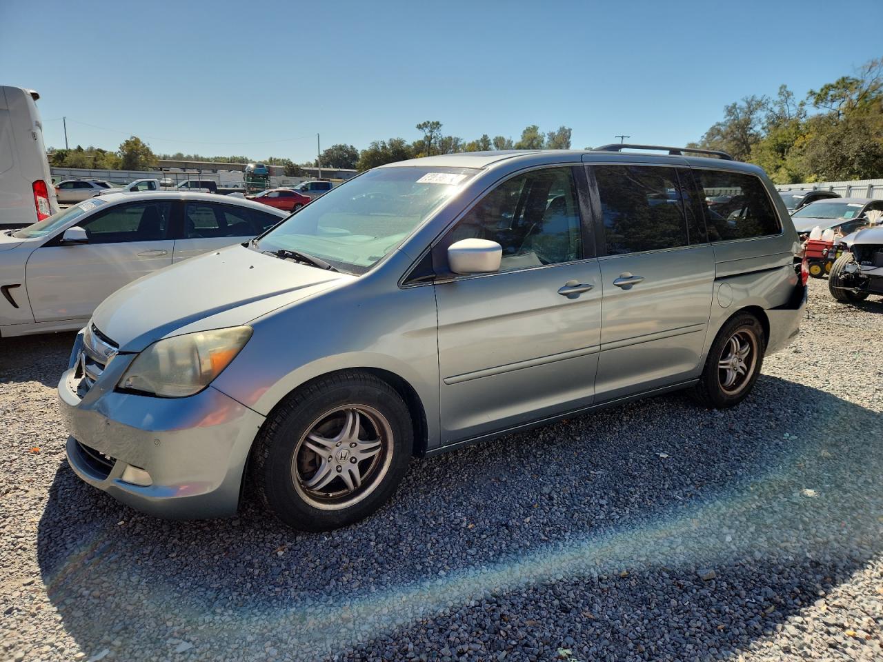 Lot #3302799946 2005 HONDA ODYSSEY TO