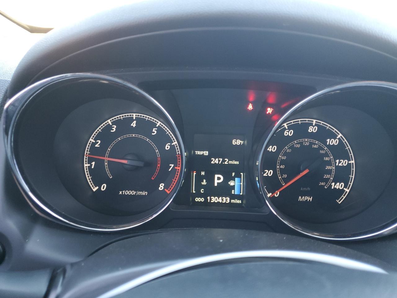 MITSUBISHI OUTLANDER ES