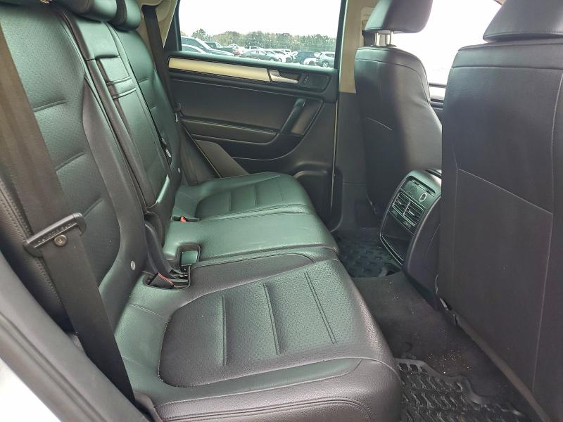 2013 VOLKSWAGEN TOUAREG V6 #3301601637