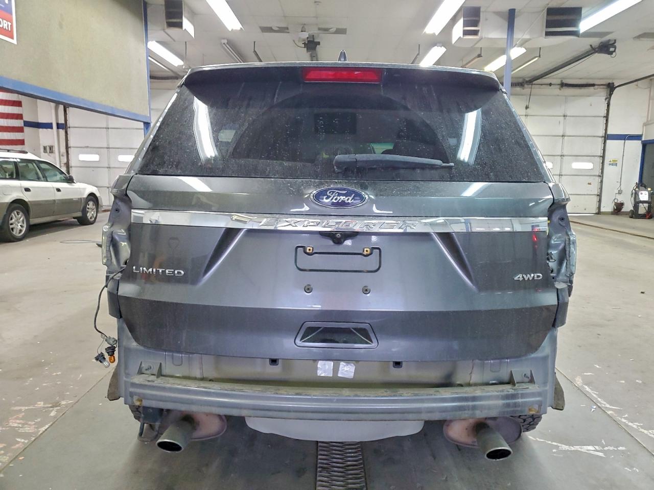 FORD EXPLORER LIMITED