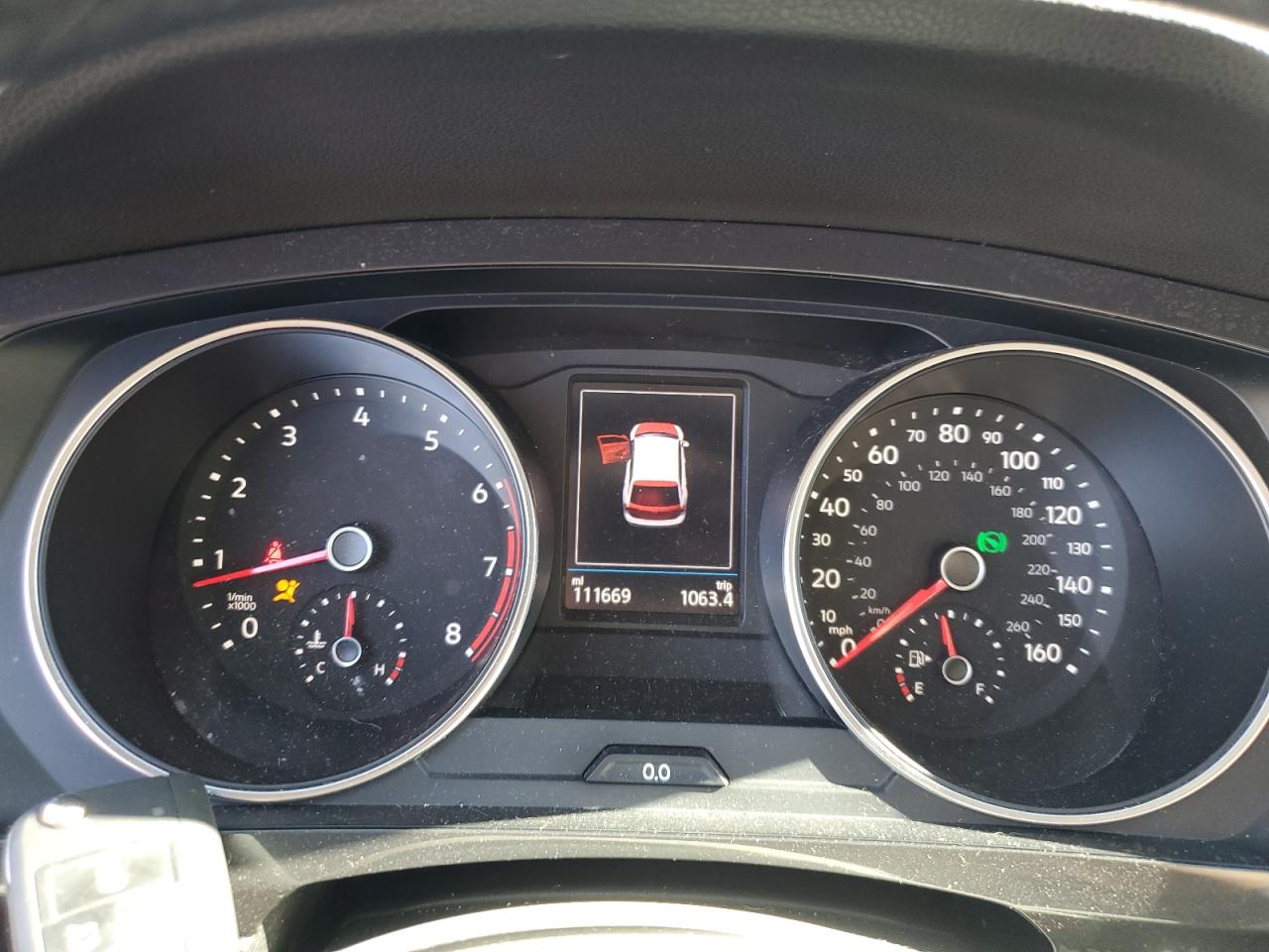 VOLKSWAGEN TIGUAN SE