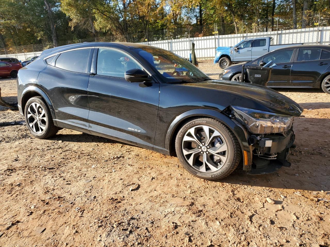 FORD MUSTANG PREMIUM