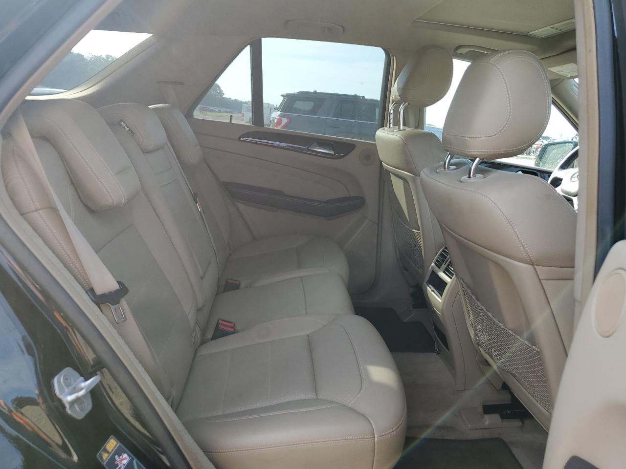 MERCEDES-BENZ M-CLASS 350