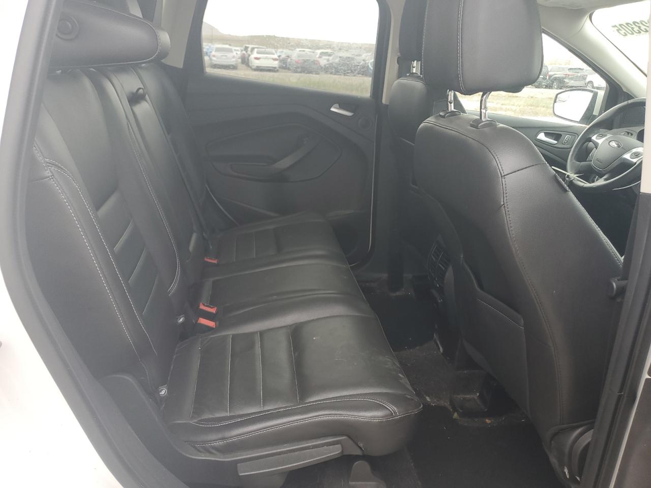 FORD ESCAPE SE