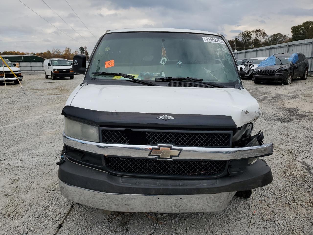 CHEVROLET EXPRESS LT