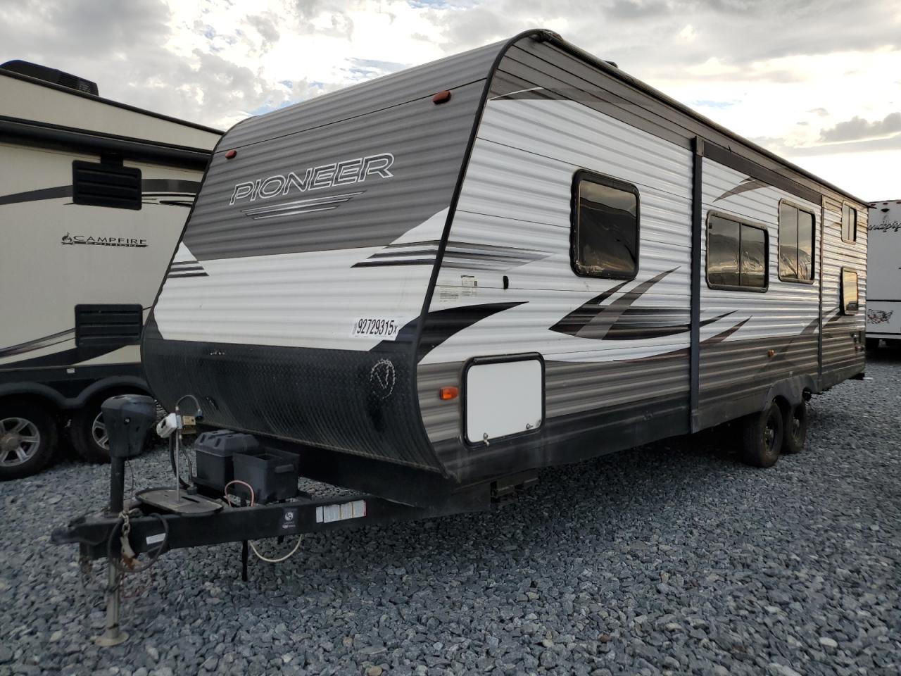 Lot #3287429020 2019 HEAR NORTH COUN