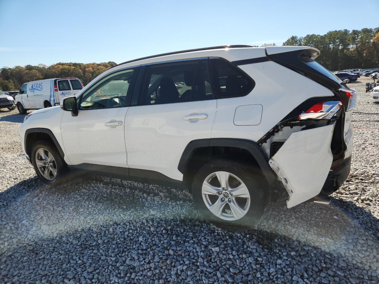 TOYOTA RAV4 XLE
