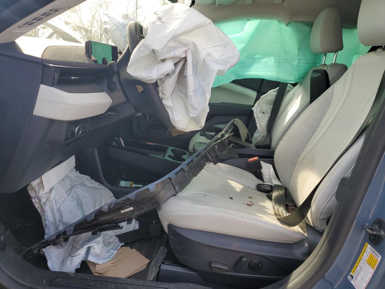 FORD MUSTANG PREMIUM