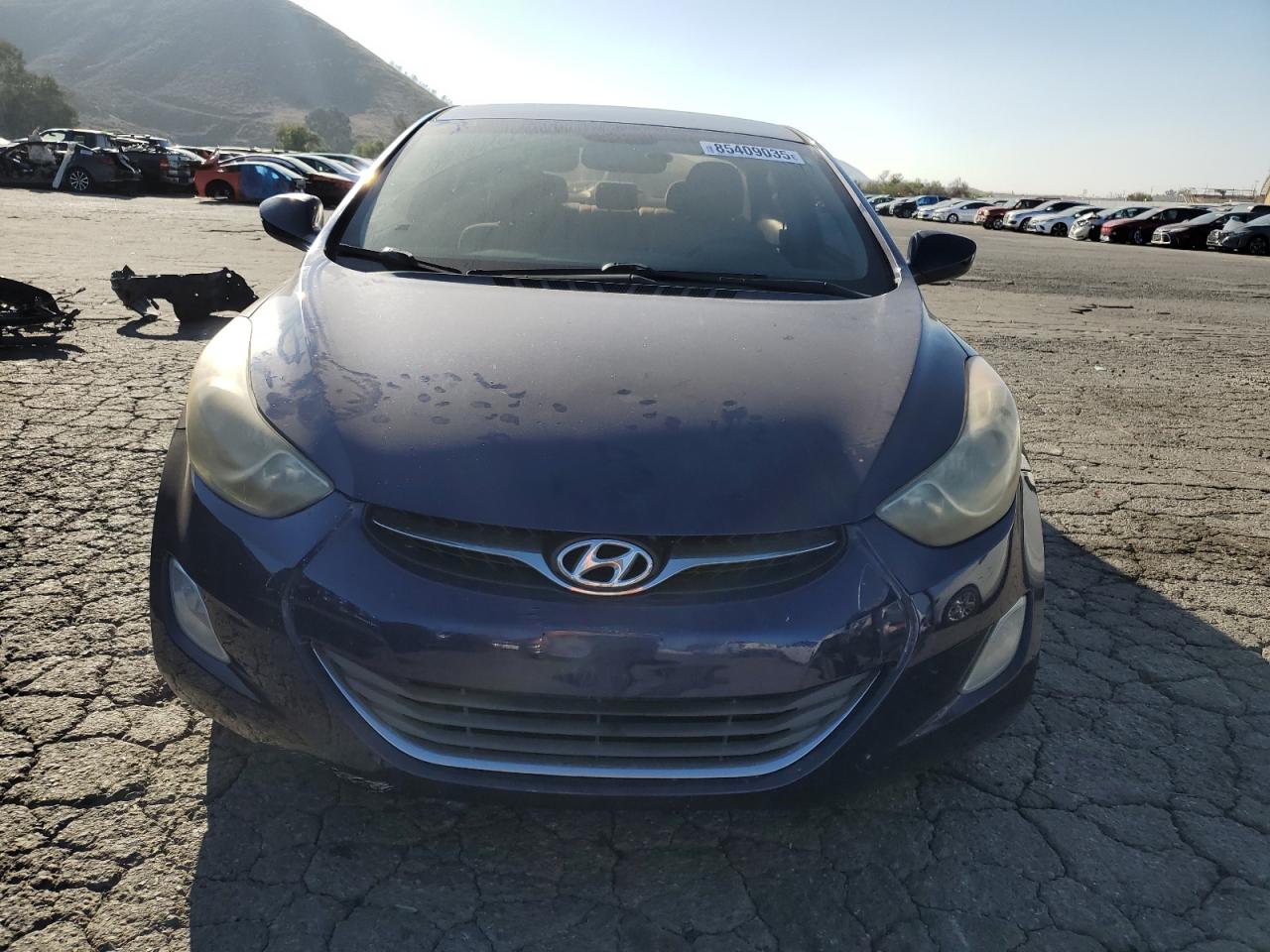HYUNDAI ELANTRA GLS