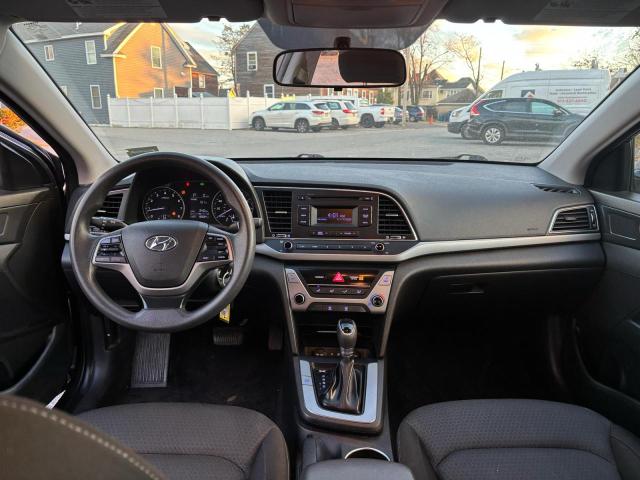 2018 HYUNDAI ELANTRA SE #3290385759