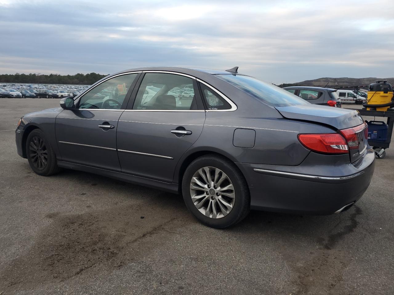 HYUNDAI AZERA GLS