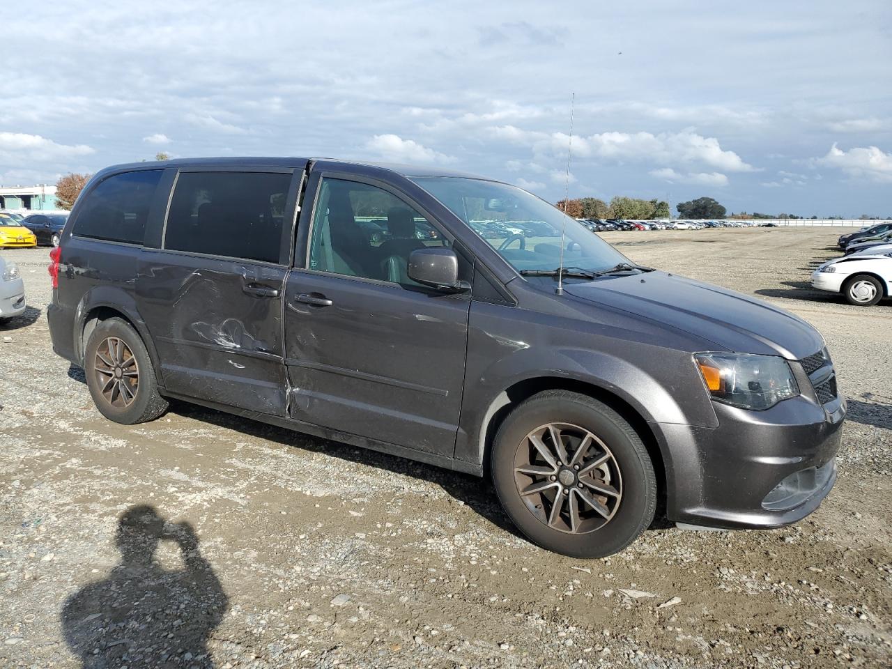 DODGE GRAND CARAVAN SE