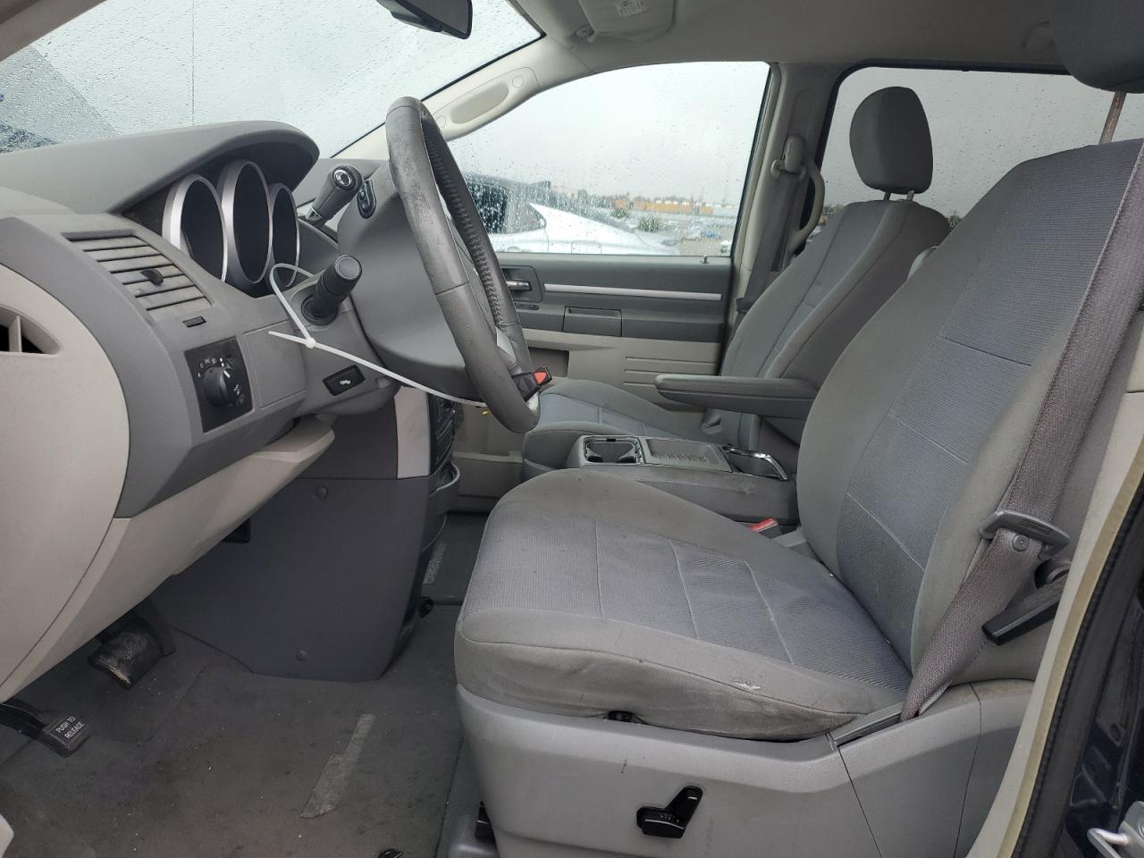 Lot #3293701417 2008 DODGE GRAND CARA