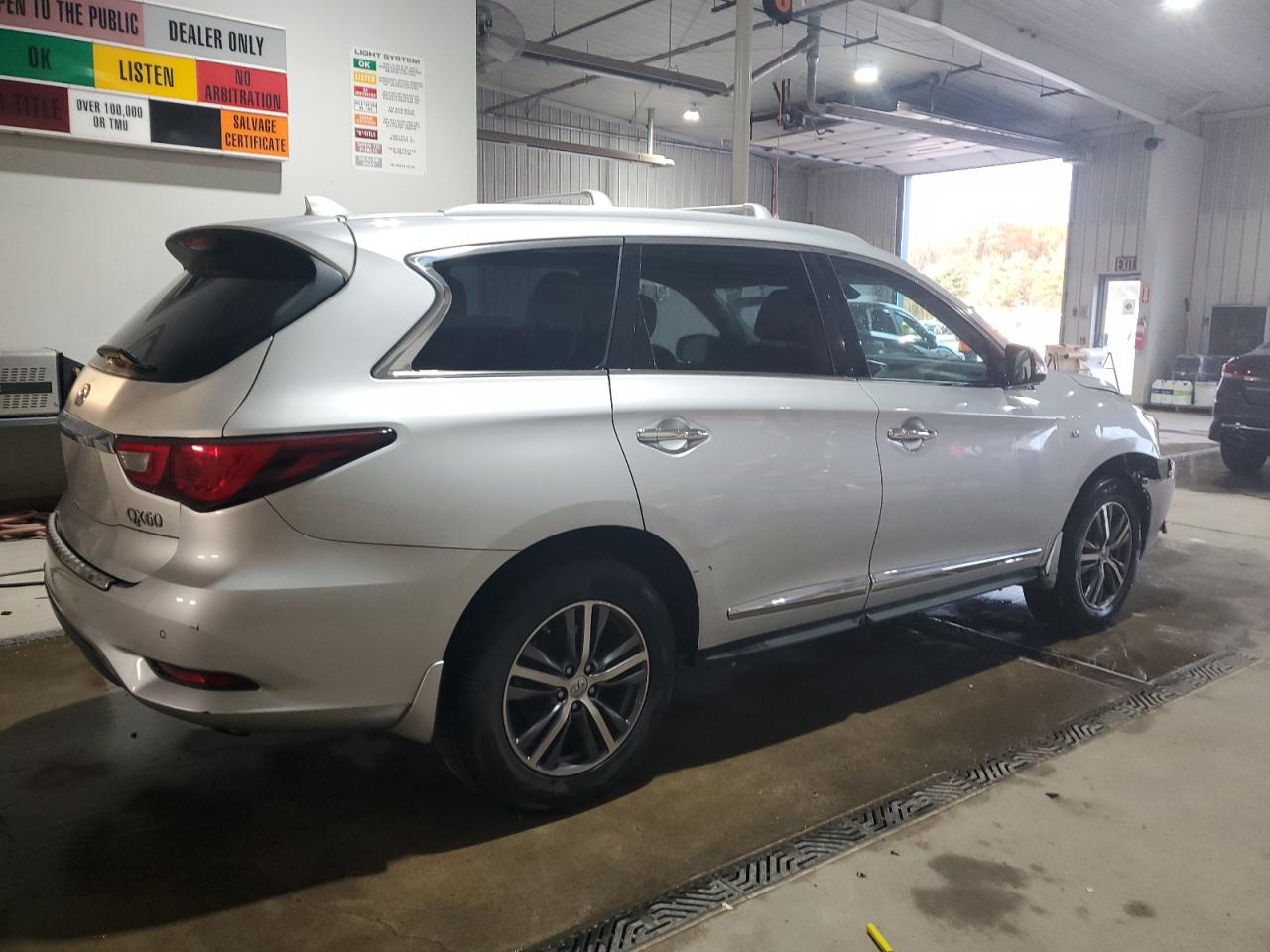 INFINITI QX60