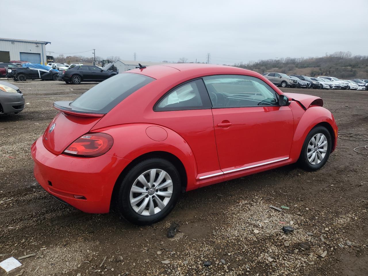 VOLKSWAGEN BEETLE S