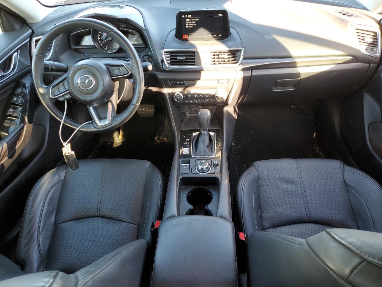 MAZDA 3 GRAND TOURING