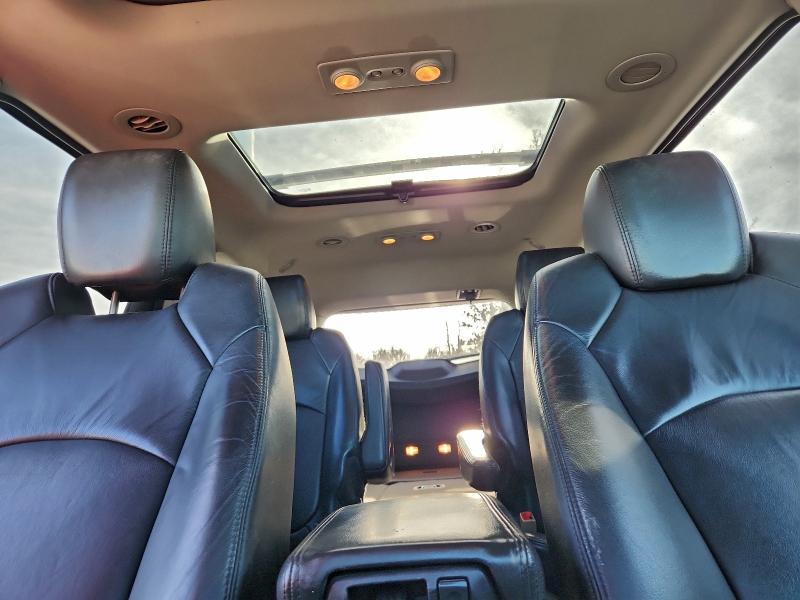 2011 CHEVROLET TRAVERSE L #3303855510