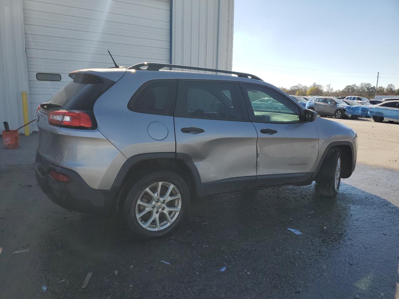 JEEP GRAND CHEROKEE SPORT