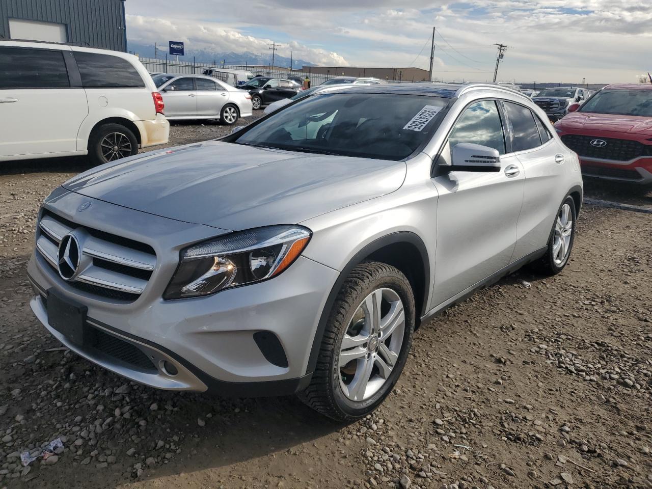 MERCEDES-BENZ GLA-CLASS 250 4MATIC