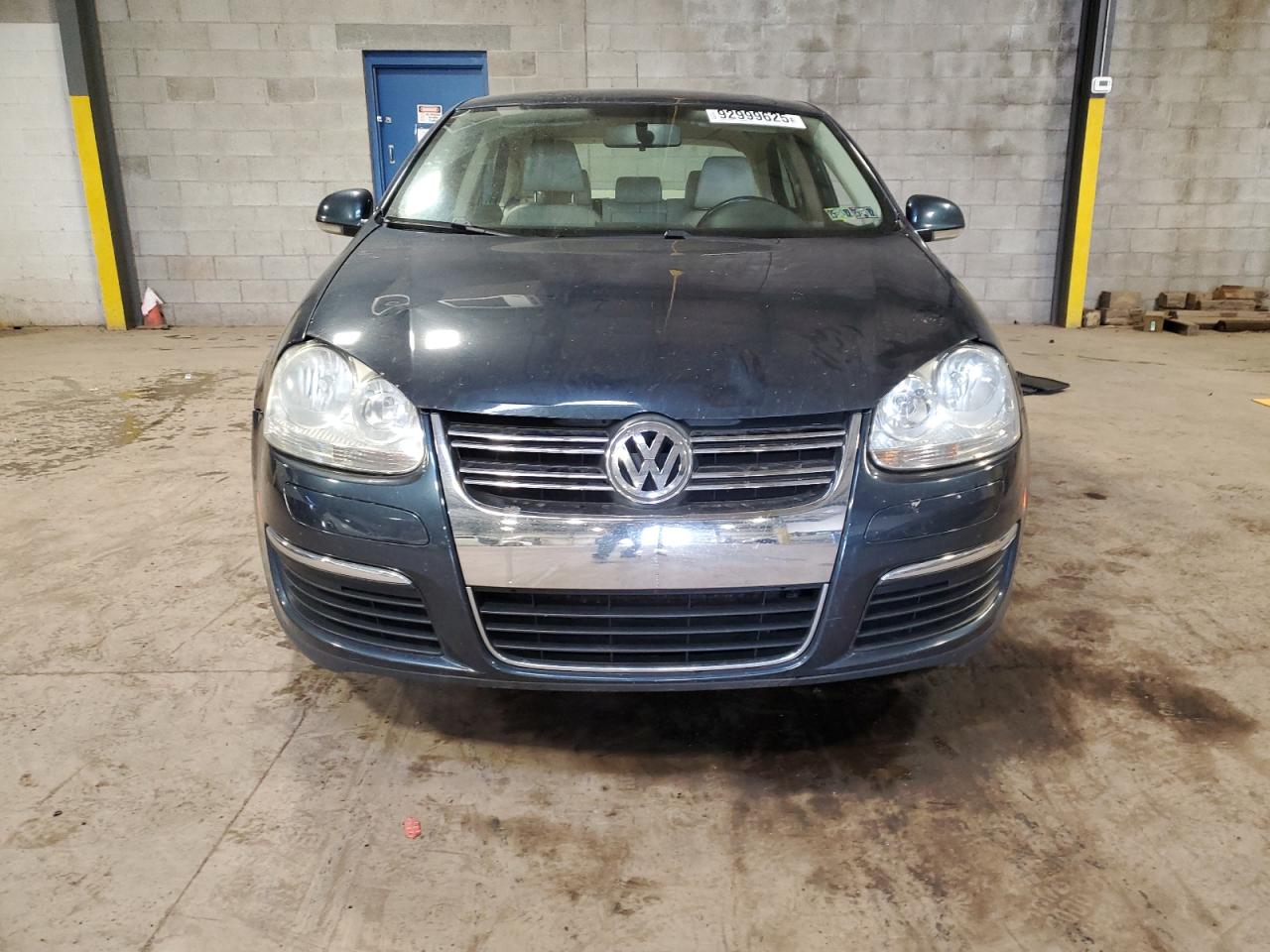 VOLKSWAGEN JETTA LIMITED